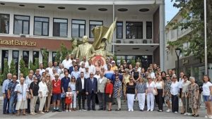 CHP'nin kuruluşunun 100. Yılı Çeşme'de törenle kutlandı