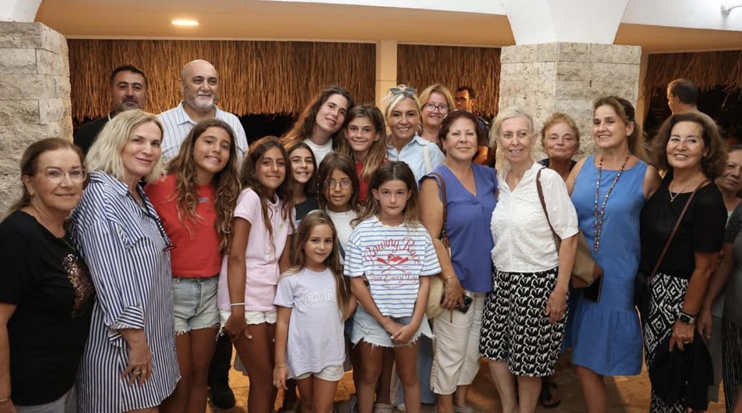 Çeşme’de şeffaf yönetim adımı: Mahallelerin sesi belediyeye taşındı
